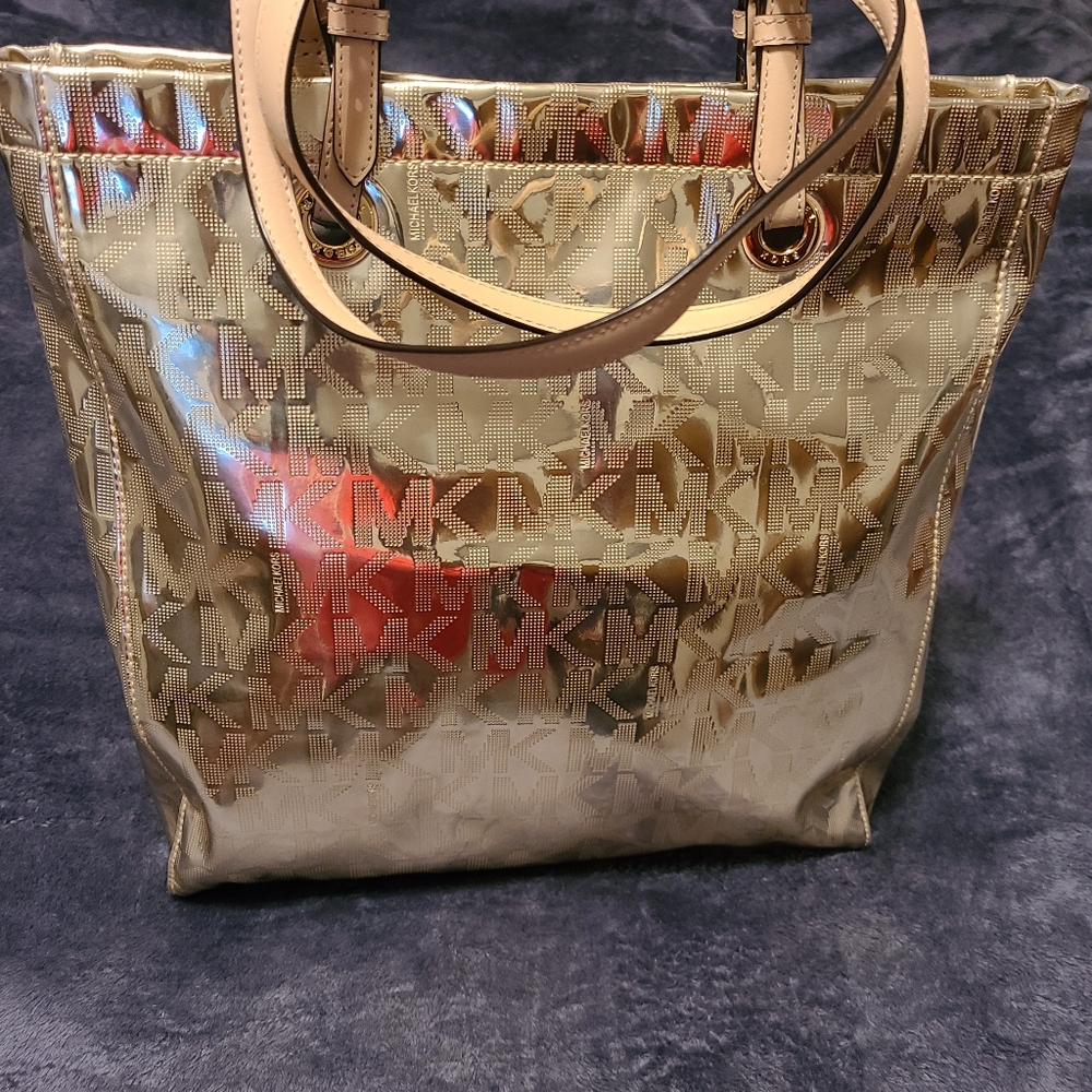 Michael Kors Jet Set Pale Gold Tote
